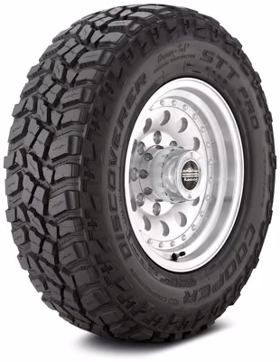 COOPER DISCOVERER STT PRO P.O.R 245/75R16 120Q
